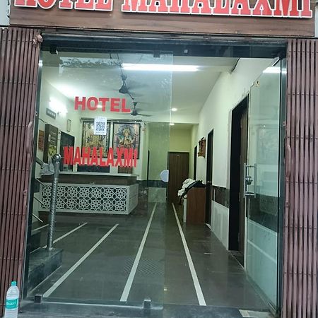 Hotel Mahalaxmi Дварка Екстер'єр фото